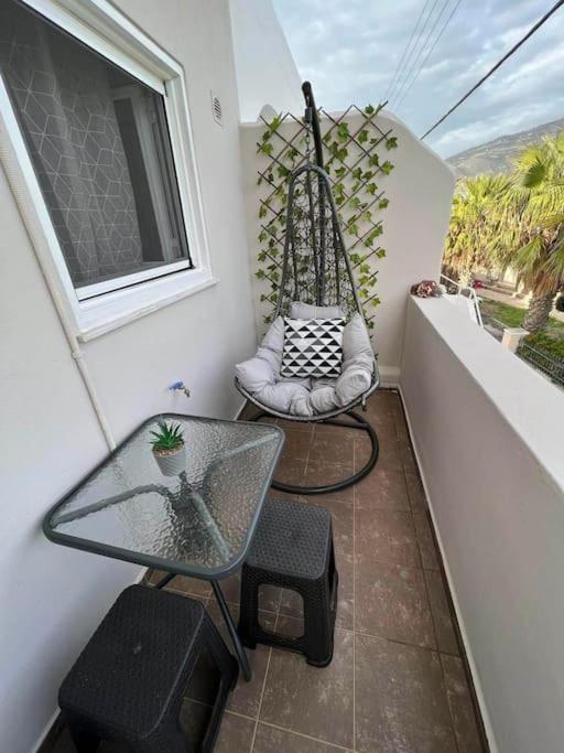 Beach Apartment Edem First Floor Perivolos  Extérieur photo