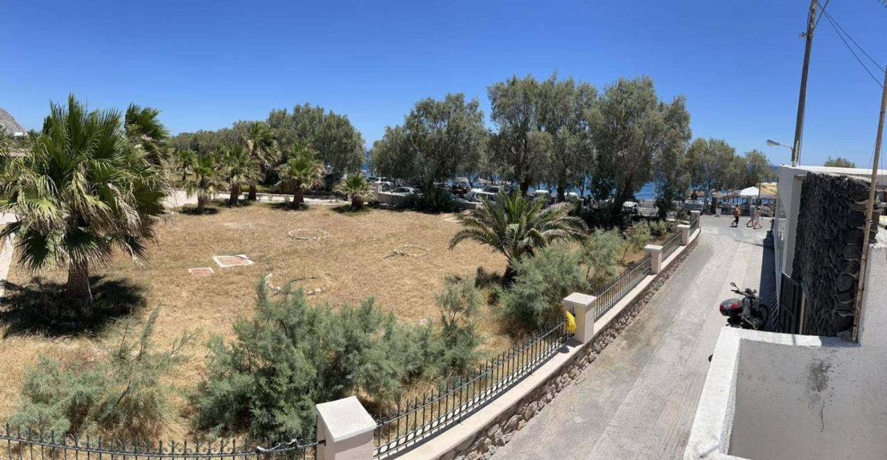 Beach Apartment Edem First Floor Perivolos  Extérieur photo