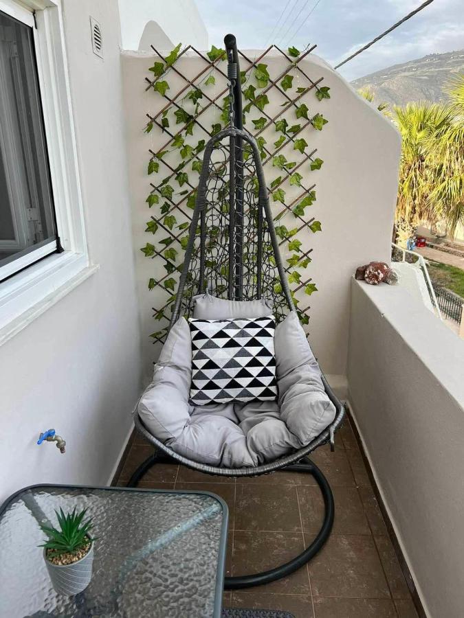 Beach Apartment Edem First Floor Perivolos  Extérieur photo