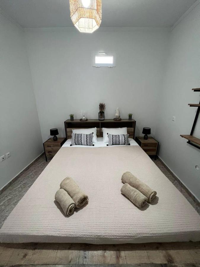 Beach Apartment Edem First Floor Perivolos  Extérieur photo